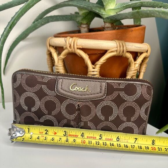 Coach Ashley Dotted OP Art Zip Around Wallet F48051 Brown Bronze Preppy NWT - Picture 10 of 12